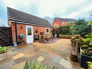 Photo 11- click for photo gallery